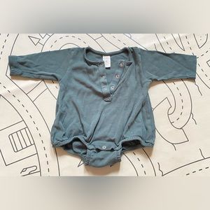 Kate Quinn | 3-6m Long Sleeve Henley Bubble Romper